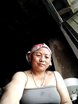 Lucie Fuzk online show from 4, 4, 2026