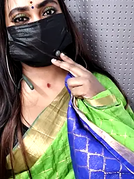 Cutie Nila online show from 16, 4, 2026