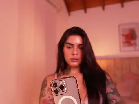 Lissanascott online show from 2, 3, 2026