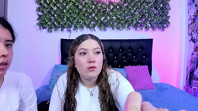 valeria and zoe online show from 29, 5, 2026