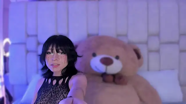 AgathaUwuDoll online show from 2, 4, 2026