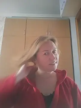 ChristinaYork online show from 15, 4, 2026