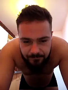 Snapshot of Enzo9911 chatting on 27, 2, 2026 Enzo9911 online show from 27, 2, 2026