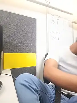 luis230436 online show from 25, 5, 2026