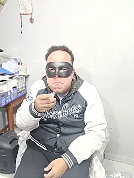 UrsoBissexualPauGrosso online show from 13, 5, 2026