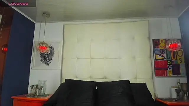 EXCLUSIVE8 online show from 14, 4, 2026