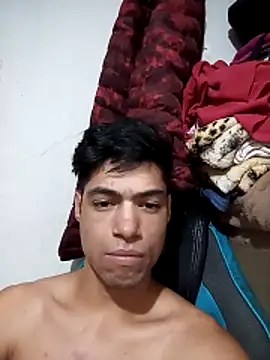 Snapshot of lucastorquato1709 chatting on 26, 2, 2026 lucastorquato1709 online show from 26, 2, 2026