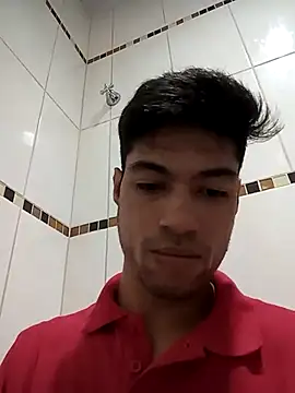 Snapshot of lucastorquato1709 chatting on 3, 3, 2026 lucastorquato1709 online show from 3, 3, 2026