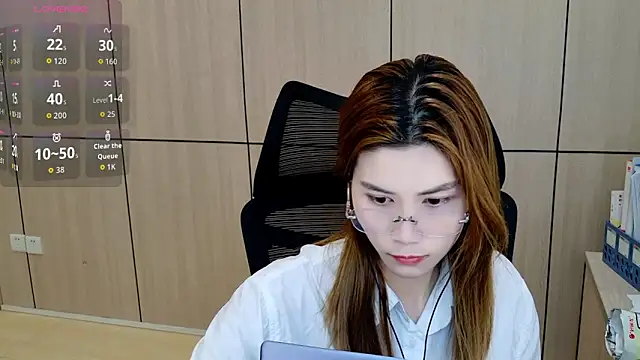 Snapshot of zhen-68 chatting on 6, 4, 2026 zhen-68 online show from 6, 4, 2026