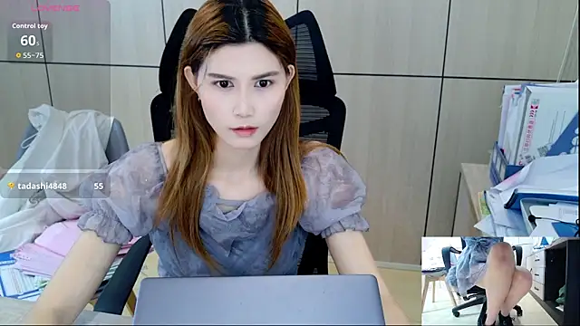 Snapshot of zhen-68 chatting on 11, 5, 2026 zhen-68 online show from 11, 5, 2026