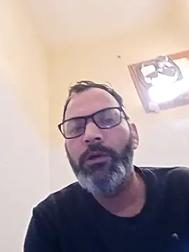 Snapshot of GentlemanX119 chatting on 1, 3, 2026 GentlemanX119 online show from 1, 3, 2026