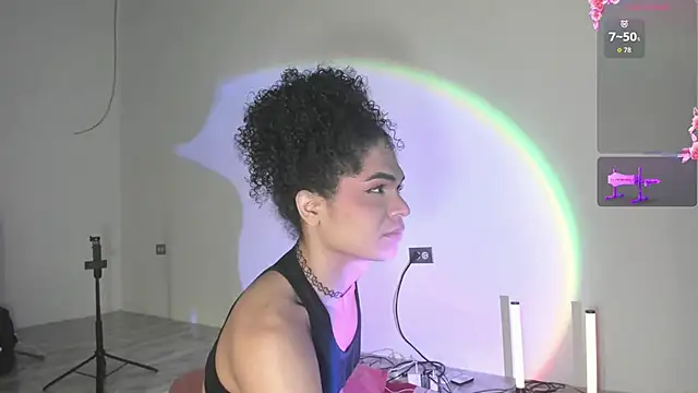 V-nus online show from 13, 5, 2026