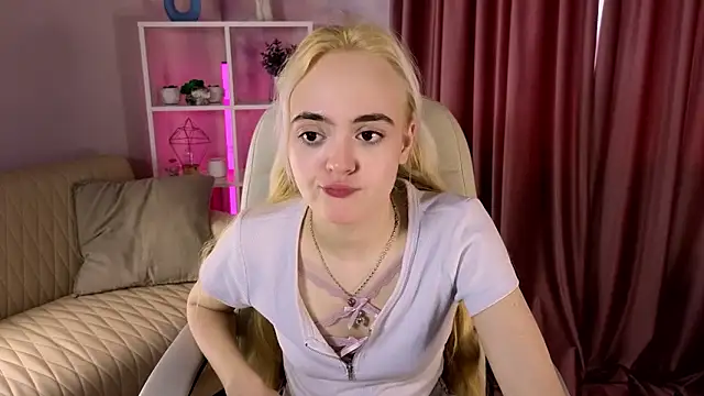 Bambi Bloom online show from 3, 3, 2026