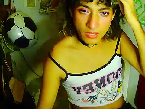 RAMONA TIJERAX online show from 10, 7, 2026