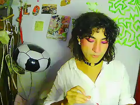 RAMONA TIJERAX online show from 17, 7, 2026