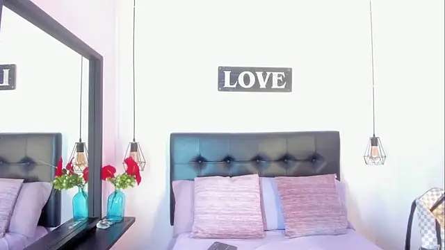 KatallelaMurillo online show from 18, 4, 2026