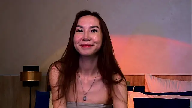 Snapshot of EmilyGray__ chatting on 7, 6, 2026 EmilyGray online show from 7, 6, 2026