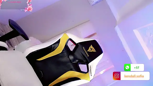 Sophiaa doll  online show from 7, 4, 2026