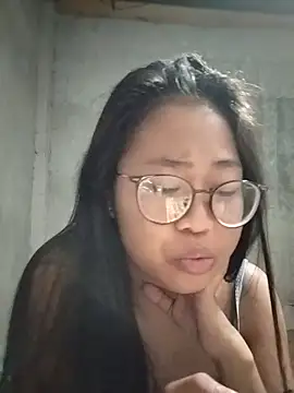 angelpinay44 online show from 10, 7, 2026