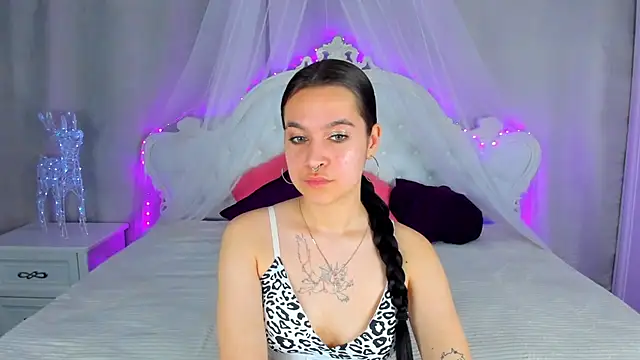 AishaTempt online show from 26, 5, 2026
