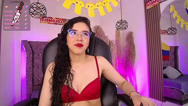 Snapshot of Amara_Davis1 chatting on 2, 7, 2026 Amara Davis1 online show from 2, 7, 2026