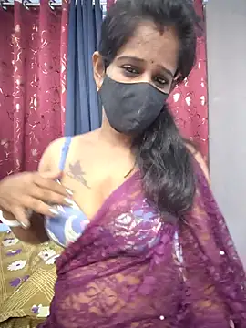 Snapshot of Tinaa_baby chatting on 1, 7, 2026 Tinaa baby online show from 1, 7, 2026