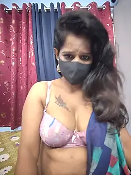 Snapshot of Tinaa_baby chatting on 11, 7, 2026 Tinaa baby online show from 11, 7, 2026
