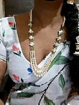 Snapshot of AnushaTelugu chatting on 27, 6, 2026 AnushaTelugu online show from 27, 6, 2026