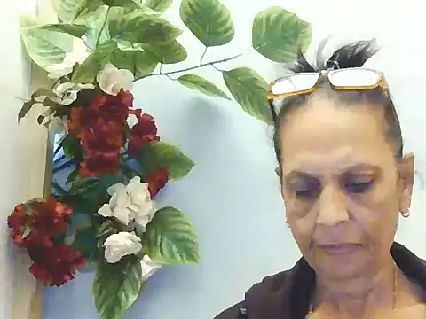 Snapshot of Hot_queen58 chatting on 5, 6, 2026 Hot queen58 online show from 5, 6, 2026