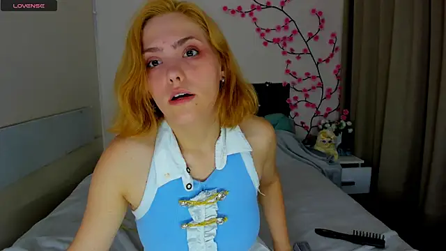 Snapshot of DellaRows chatting on 30, 6, 2026 DellaRows online show from 30, 6, 2026