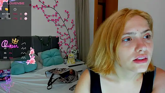 Snapshot of DellaRows chatting on 2, 7, 2026 DellaRows online show from 2, 7, 2026