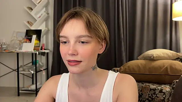 Snapshot of Lolatatee chatting on 13, 6, 2026 Lolatatee online show from 13, 6, 2026