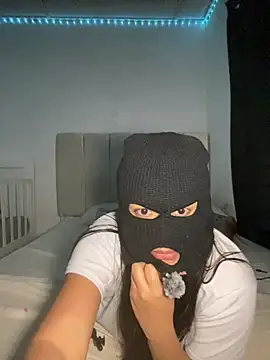 doble tentacion online show from 3, 3, 2026