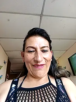 Lucia Rios online show from 8, 4, 2026