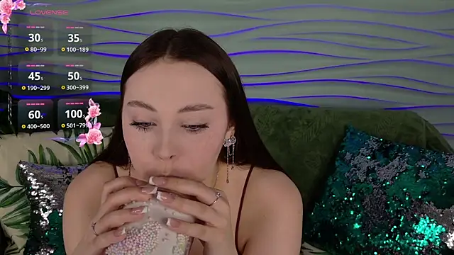  CarlaDoll online show from 23, 3, 2026