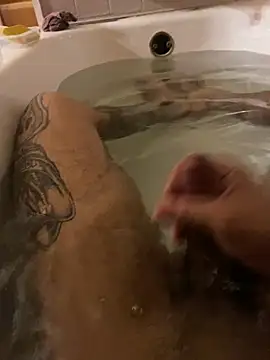 Snapshot of bkigdick225 chatting on 1, 3, 2026 bkigdick225 online show from 1, 3, 2026