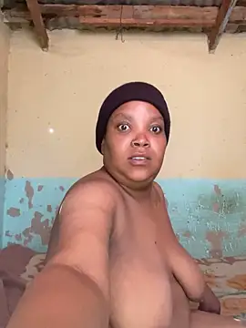 friendlybitch22 online show from 13, 5, 2026