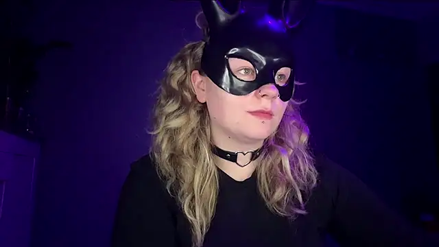 YoungAlina online show from 7, 5, 2026