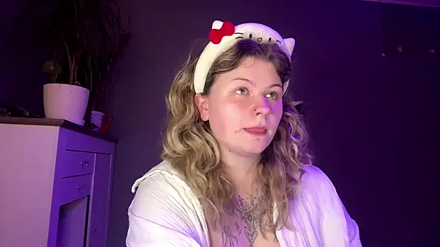 YoungAlina online show from 22, 5, 2026