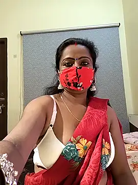 Snapshot of misti-boudii chatting on 5, 5, 2026 misti-boudii online show from 5, 5, 2026