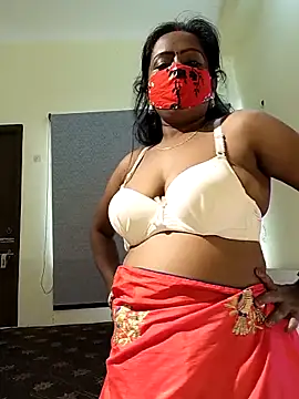 Snapshot of misti-boudii chatting on 7, 5, 2026 misti-boudii online show from 7, 5, 2026