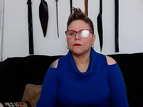 Snapshot of Leah_R chatting on 16, 3, 2026 Leah R online show from 16, 3, 2026