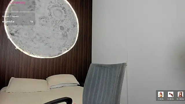 AdharaCruzz  online show from 2, 4, 2026