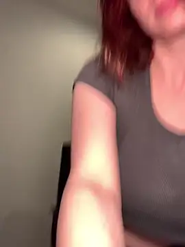Snapshot of VelvetChloe chatting on 17, 5, 2026 VelvetChloe online show from 17, 5, 2026
