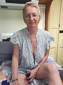 lescoquinsdu40 online show from 16, 3, 2026