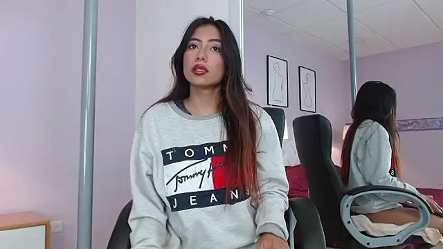 Cataleyaa23 online show from 27, 3, 2026