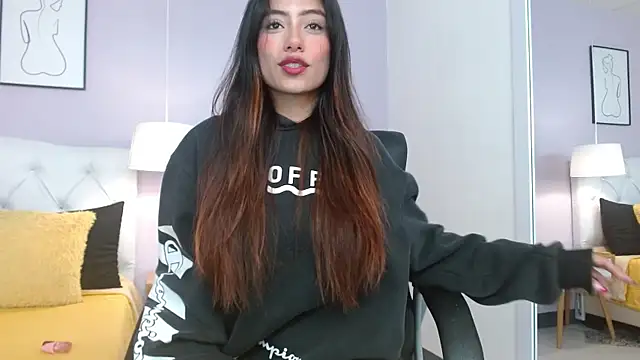 Cataleyaa23 online show from 13, 4, 2026