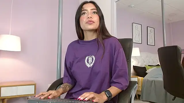 Cataleyaa23 online show from 16, 4, 2026