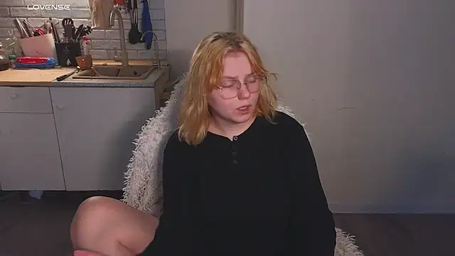 soft focus online show from 30, 5, 2026