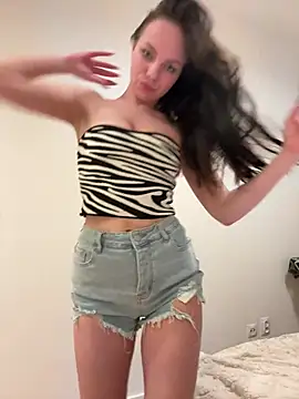 KamilaIv online show from 18, 3, 2026